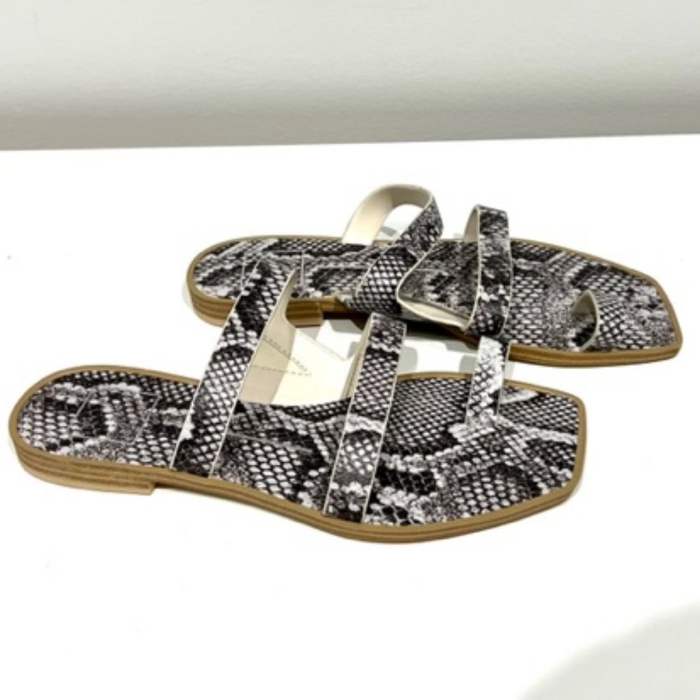 DOLCE VITA flat sandal snake pattern leather NEW ❤️